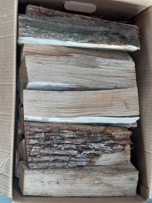 €19 KORTING bij aankoop van 10 dozen ovendroog Eiken brandhout